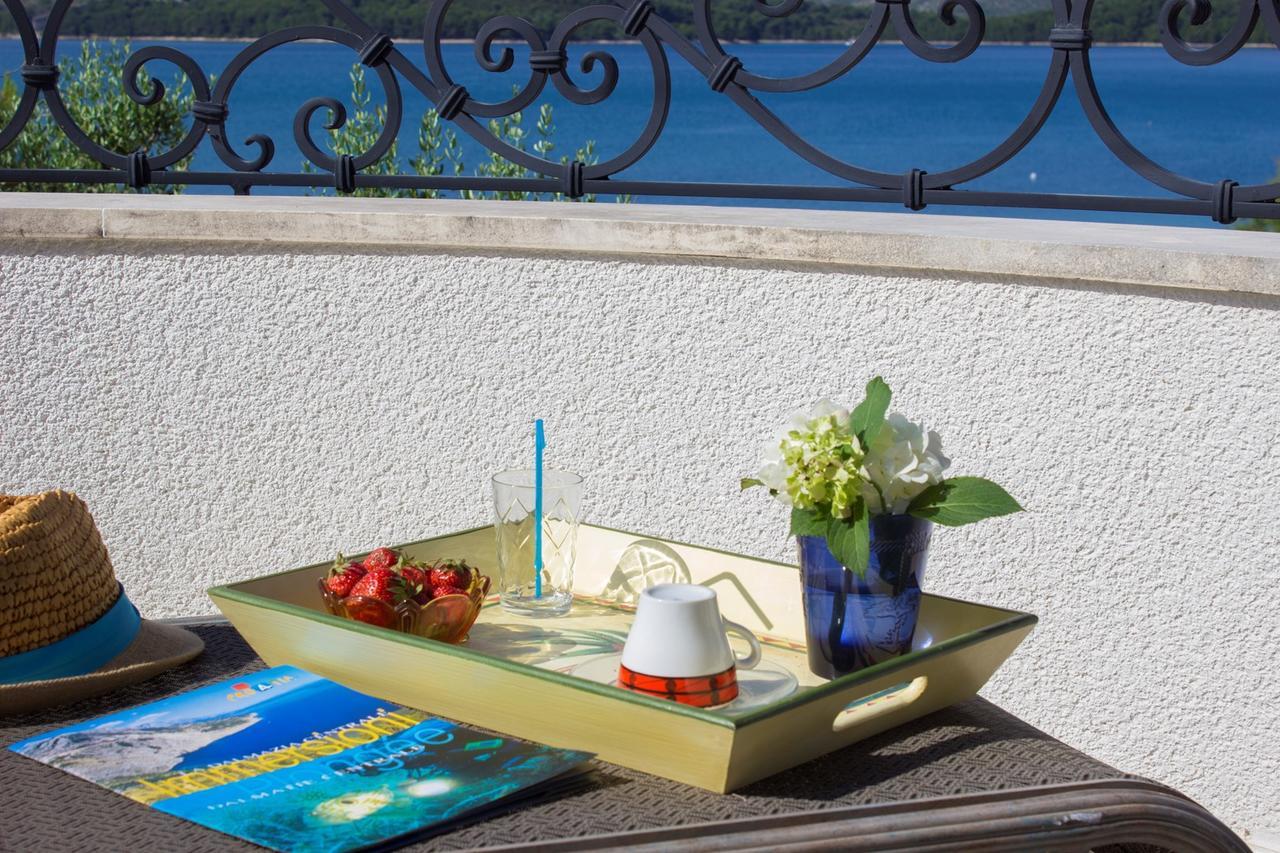 Sea Breeze - Front Sea Apartment Zaboric Εξωτερικό φωτογραφία