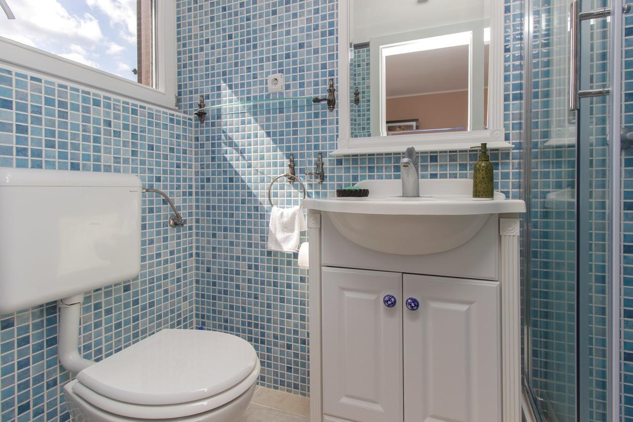 Sea Breeze - Front Sea Apartment Zaboric Εξωτερικό φωτογραφία