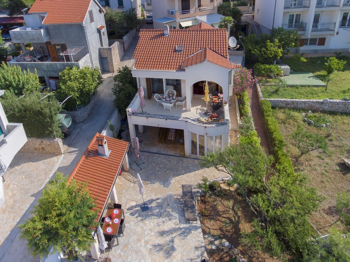 Sea Breeze - Front Sea Apartment Zaboric Εξωτερικό φωτογραφία