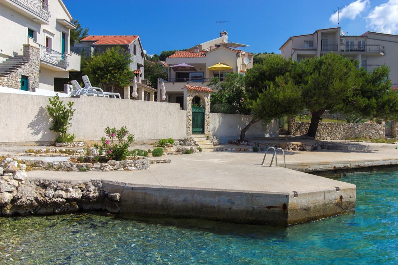 Sea Breeze - Front Sea Apartment Zaboric Εξωτερικό φωτογραφία